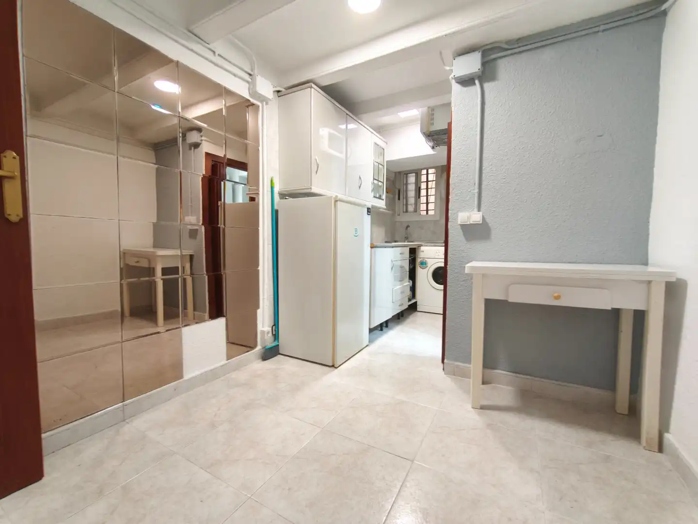 Estudio en venta en Barcelona con Terraza, Horno y Lavadora