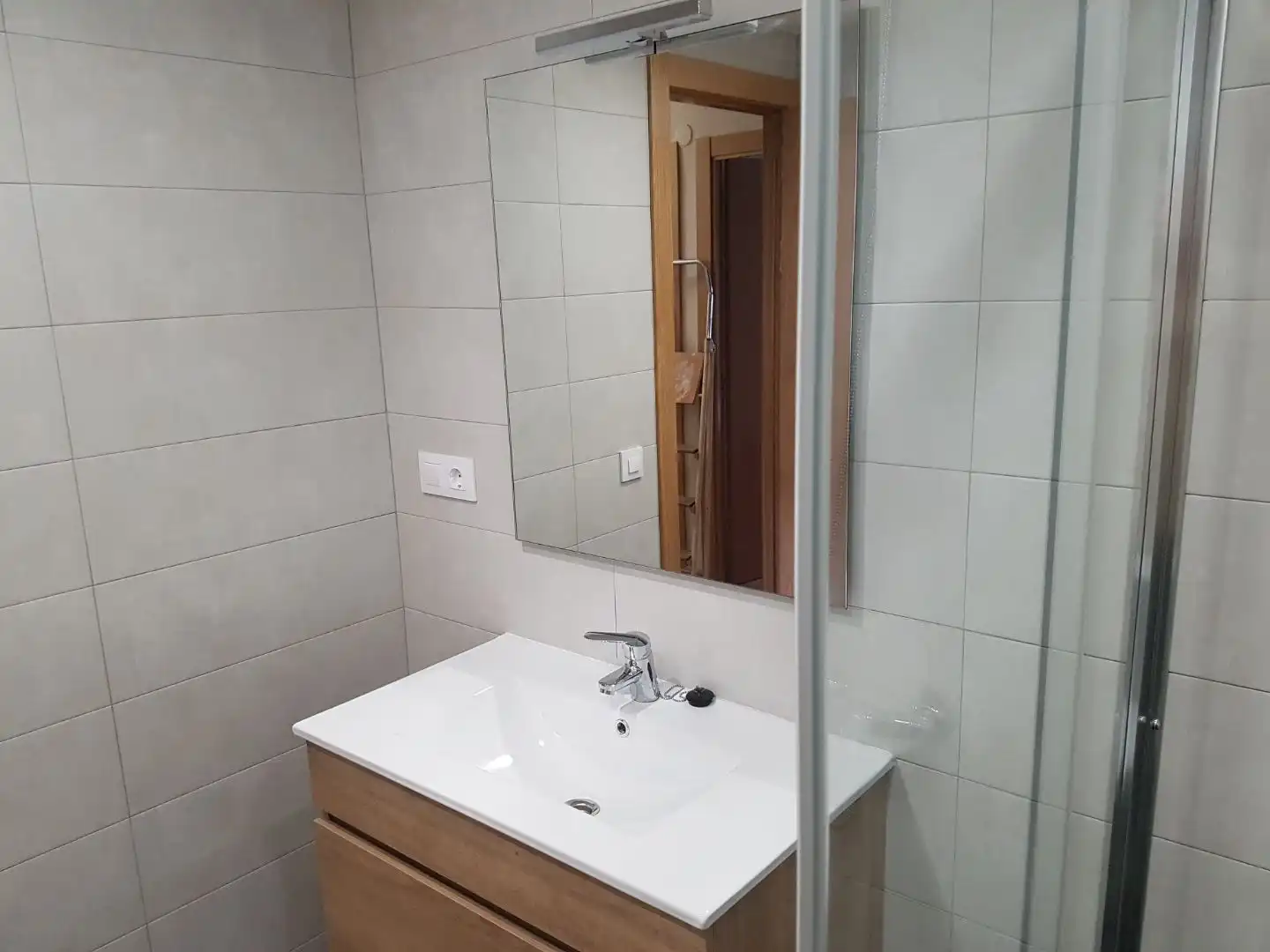Badezimmer von Wohnung zur Miete in León Capital  mit Heizung, Parkett und Terrasse