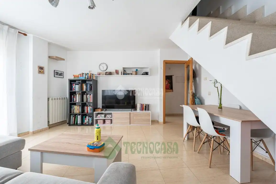 Sala de estar de Dúplex en venta en Algete con Calefacción y Balcón