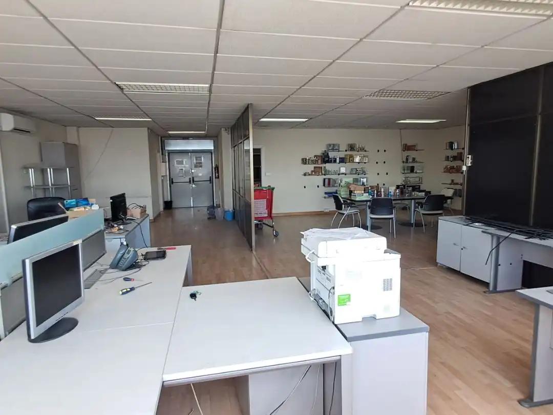 Büro zum Verkauf in Madrid mit Klimaanlage, Heizung und Terrasse
