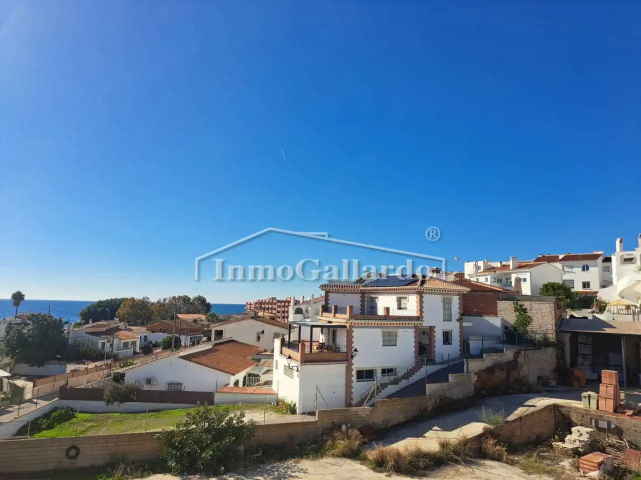 Außenansicht von Dachboden zum Verkauf in Rincón de la Victoria mit Klimaanlage, Terrasse und Abstellraum