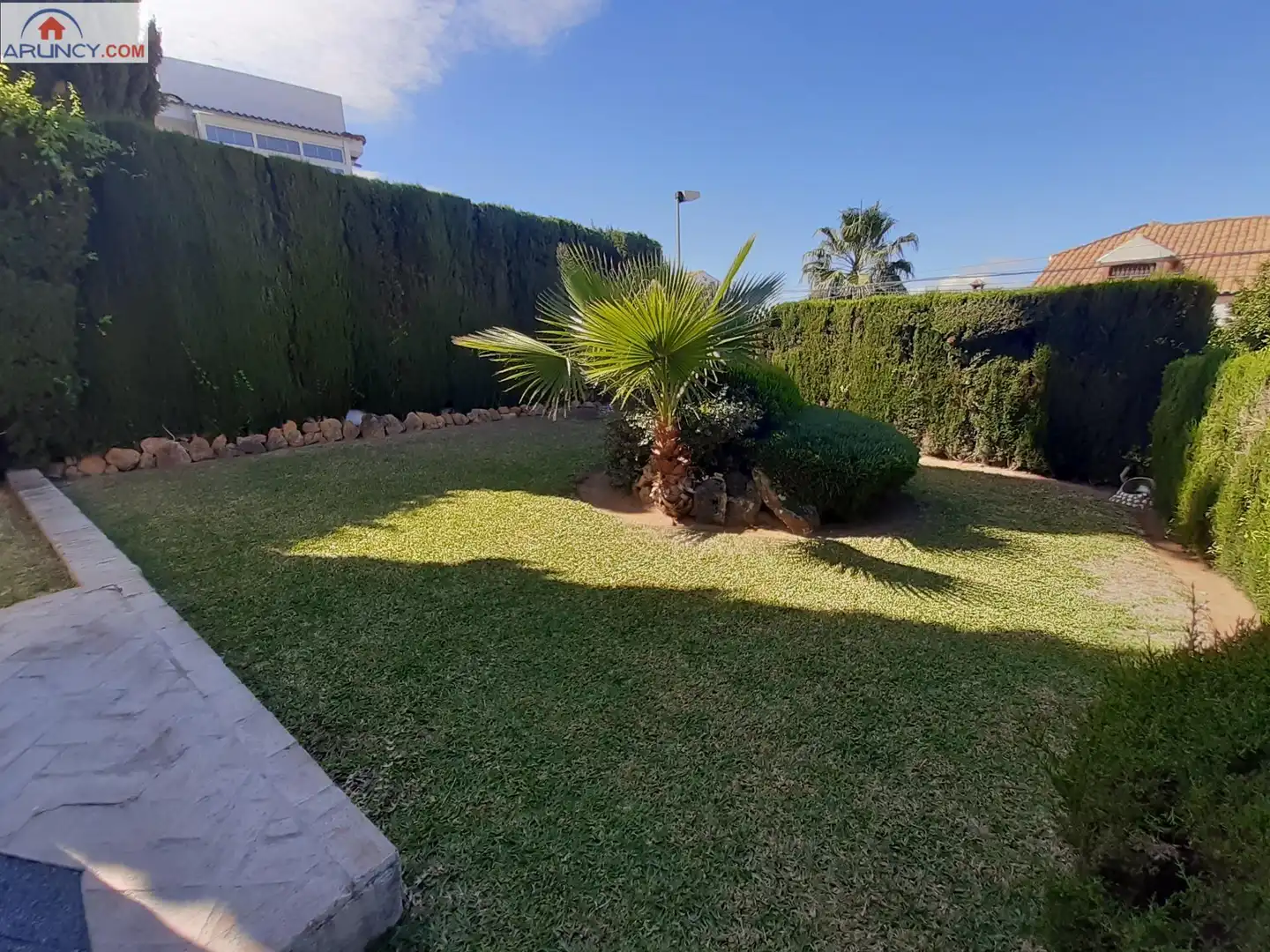 Jardín de Piso de alquiler en Montequinto con Aire acondicionado, Jardín privado y Terraza