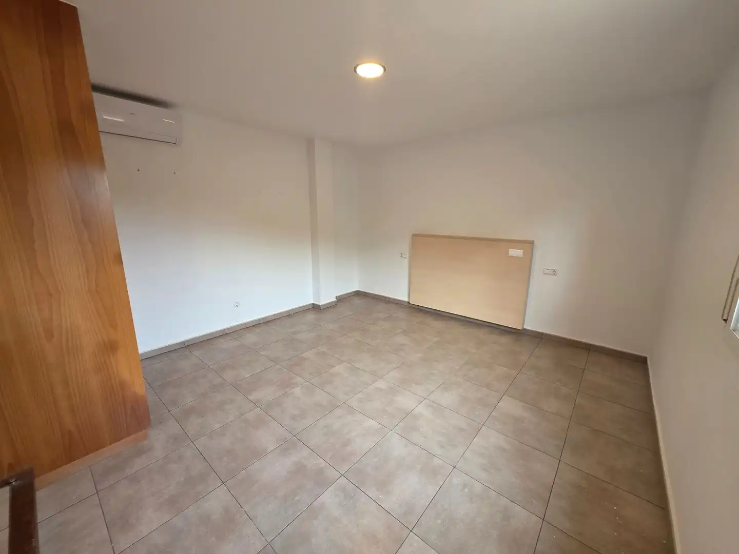 Casa aparellada amb jardí en venda a Figuera, imagen 13