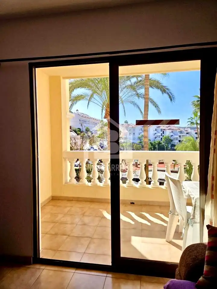 Vista exterior de Piso en venta en Arona