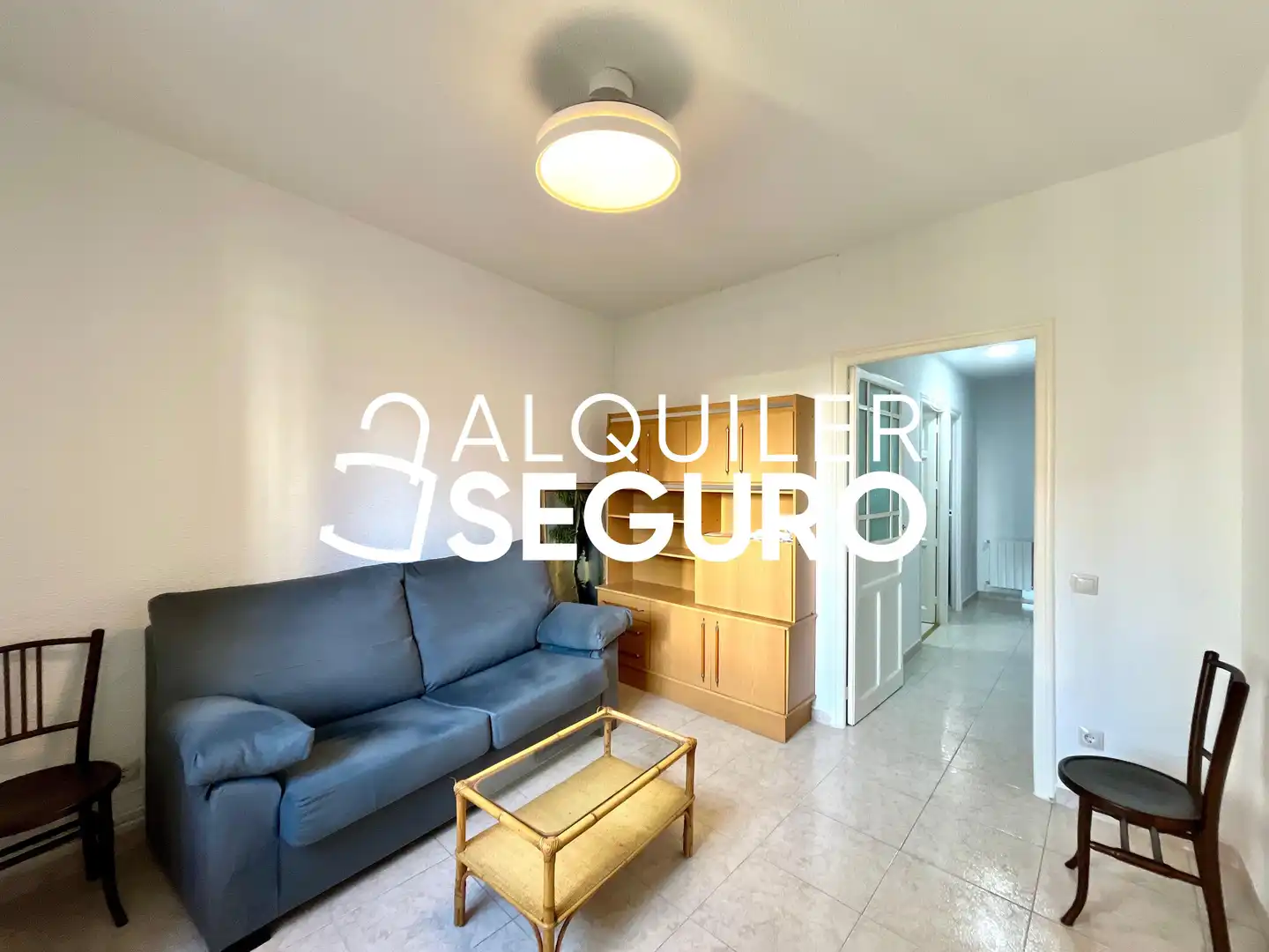 Living room of Flat for rent in Madrid  with Heating and Furnished