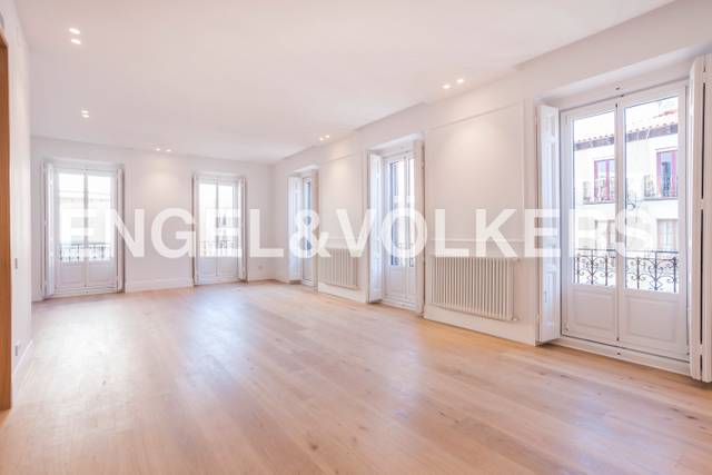 Apartamento en Alquiler en Trafalgar
