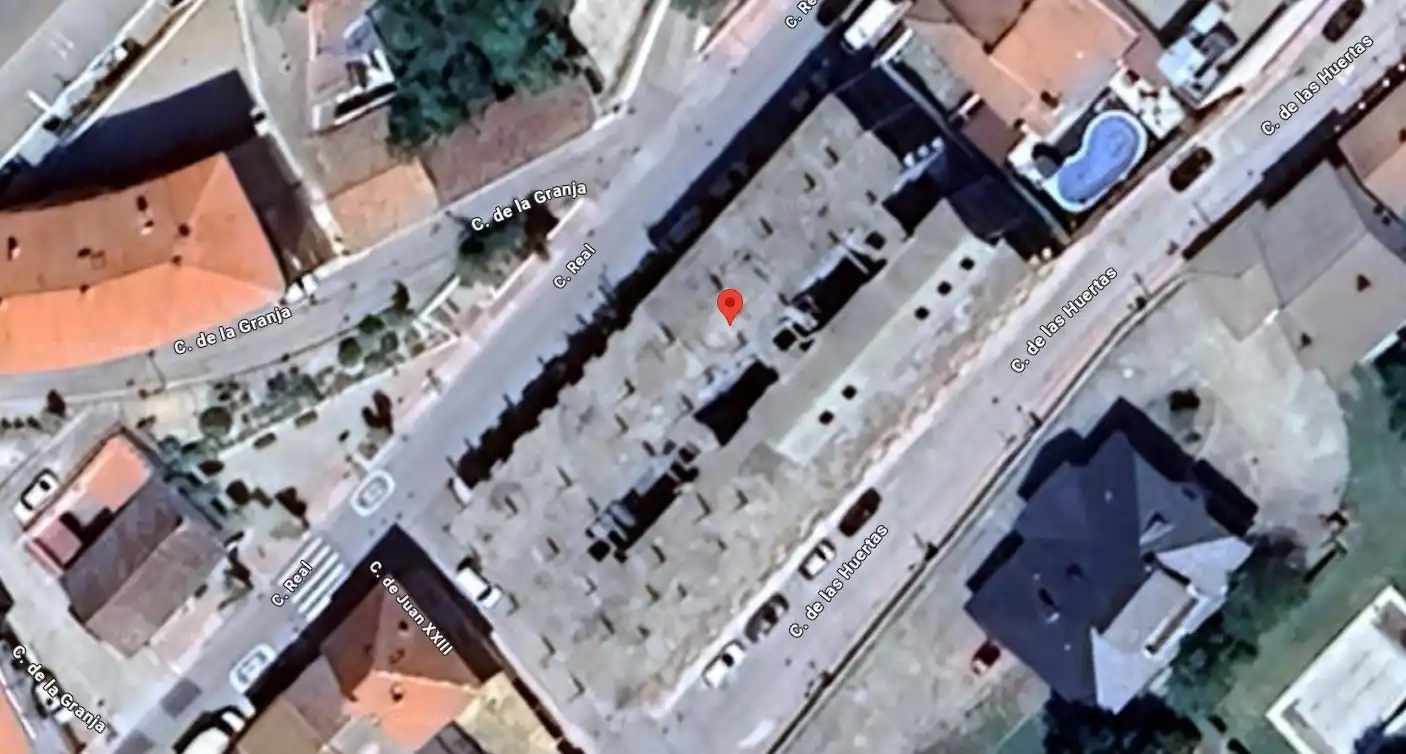 Aparcament de Edifici en venda en Tielmes