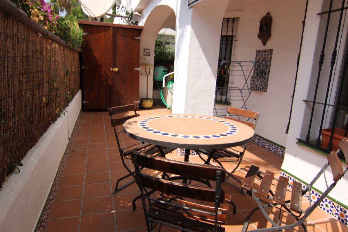 Planta baja for sale in Nueva Andalucía centro