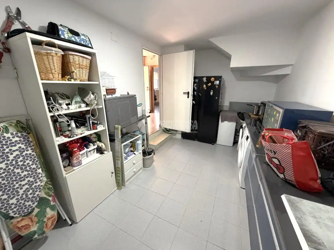 Wohnung zum Verkauf in Villalbilla mit Privatgarten und Schwimmbad