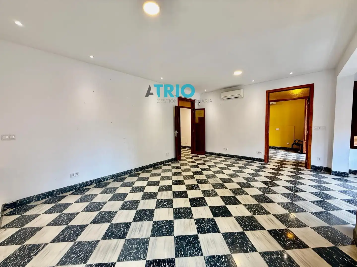 Ático en venta en  Palma de Mallorca con Aire acondicionado, Terraza y Trastero