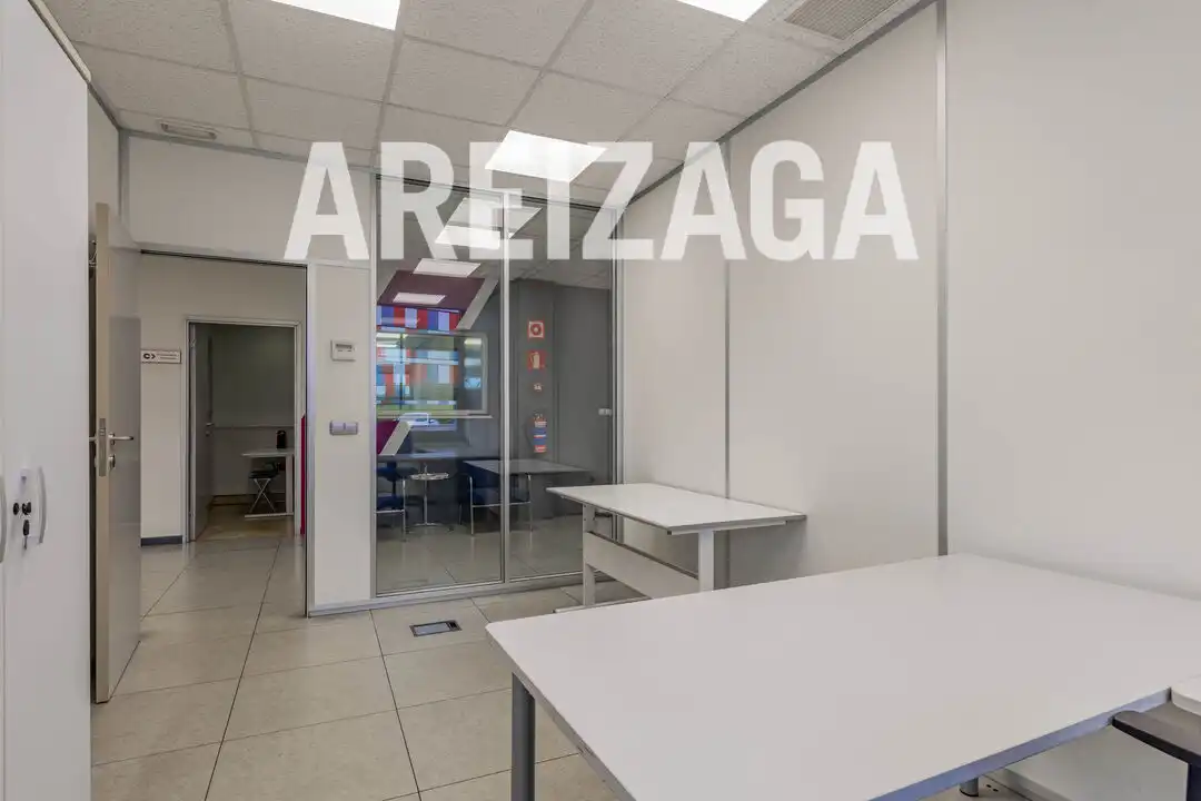 Oficina de alquiler en Donostia - San Sebastián  con Aire acondicionado y Calefacción
