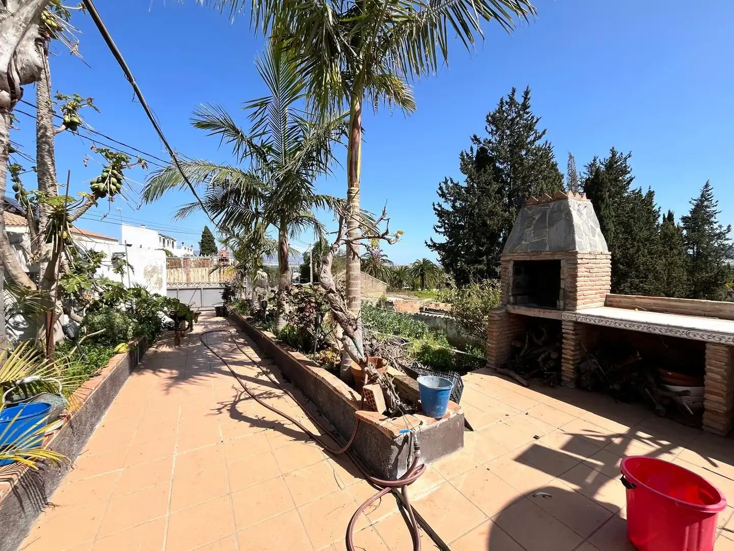 Jardí de Casa o xalet en venda en Alhaurín de la Torre amb Jardí privat, Terrassa i Traster