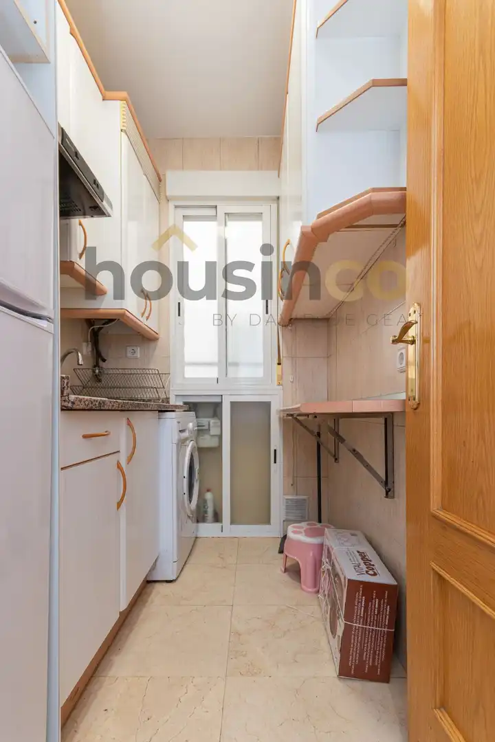 Kitchen of Flat for rent in Madrid  with Heating and Furnished