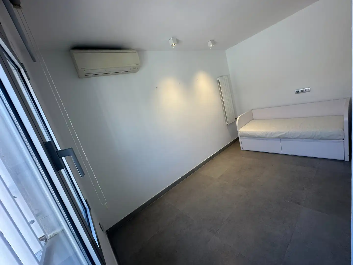 Ático con ascensor en venta en Carrer d'Amèrica, imagen 31