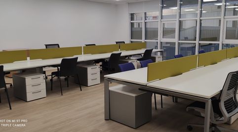 Oficina de 214m en edificio de alta representatividad en Igara. Muy luminosa, incluye 10 plazas de aparcamiento., image 4
