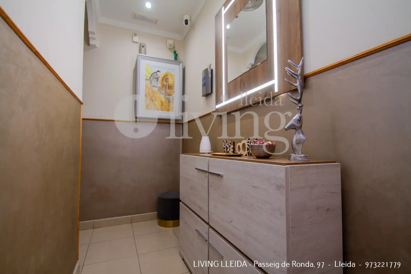 Flat for sale in Lleida  with Air Conditioner, Heating and Furnished
