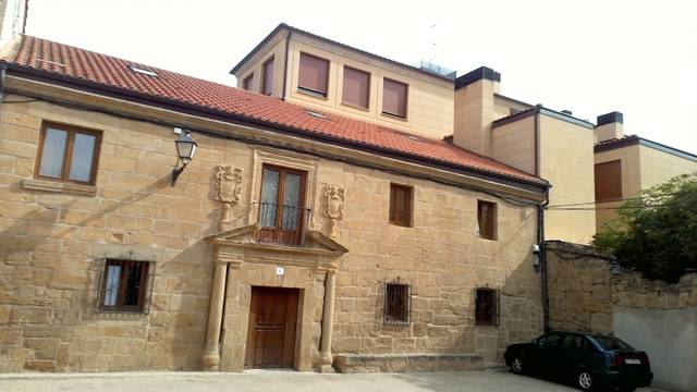 Piso en Venta en Plaza Constitucion 4 en Briñas