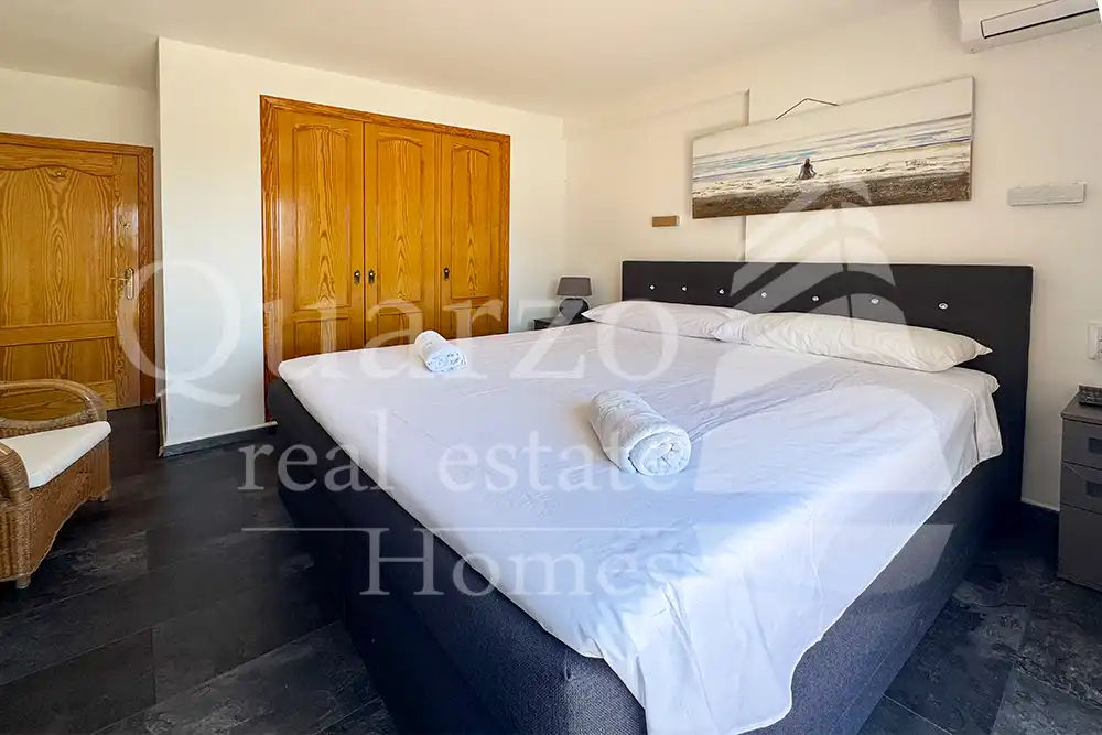 Habitación de Apartamento en venta en Dénia con Aire acondicionado, Calefacción y Terraza