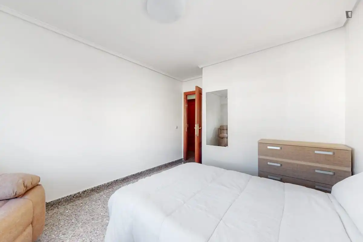 Habitación en Zona Avenida al Vedat