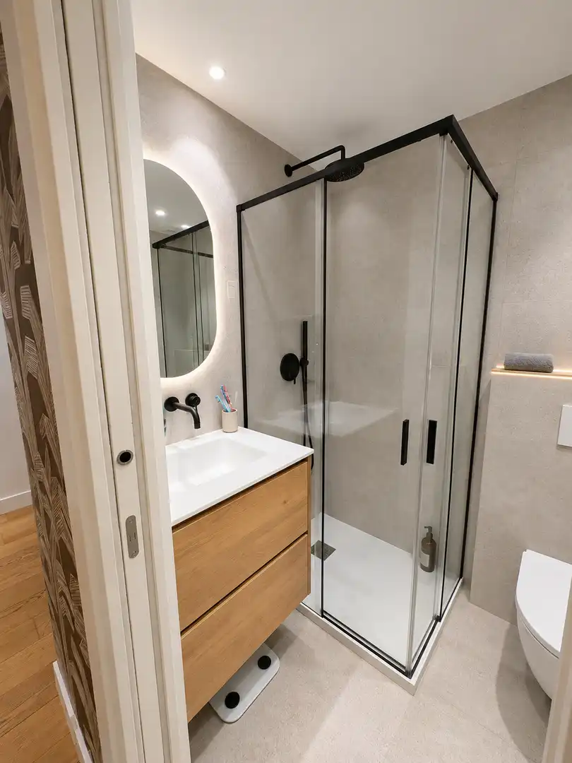 Bathroom of Flat for sale in Neguri 
