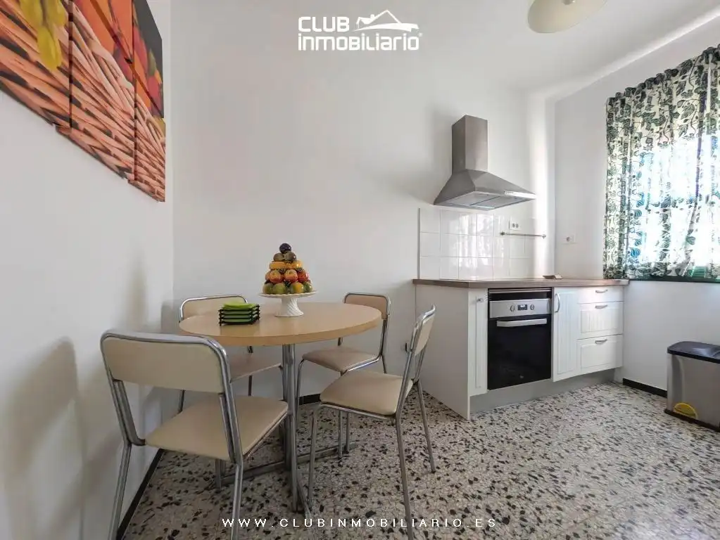 Cuina de Casa o xalet de lloguer en Adeje amb Jardí privat, Terrassa i Moblat