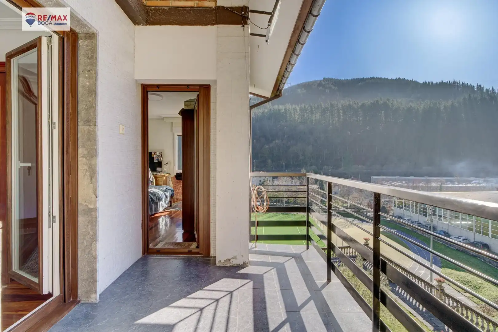 Terrassa de Casa o xalet en venda en Legazpi amb Calefacció, Jardí privat i Parquet