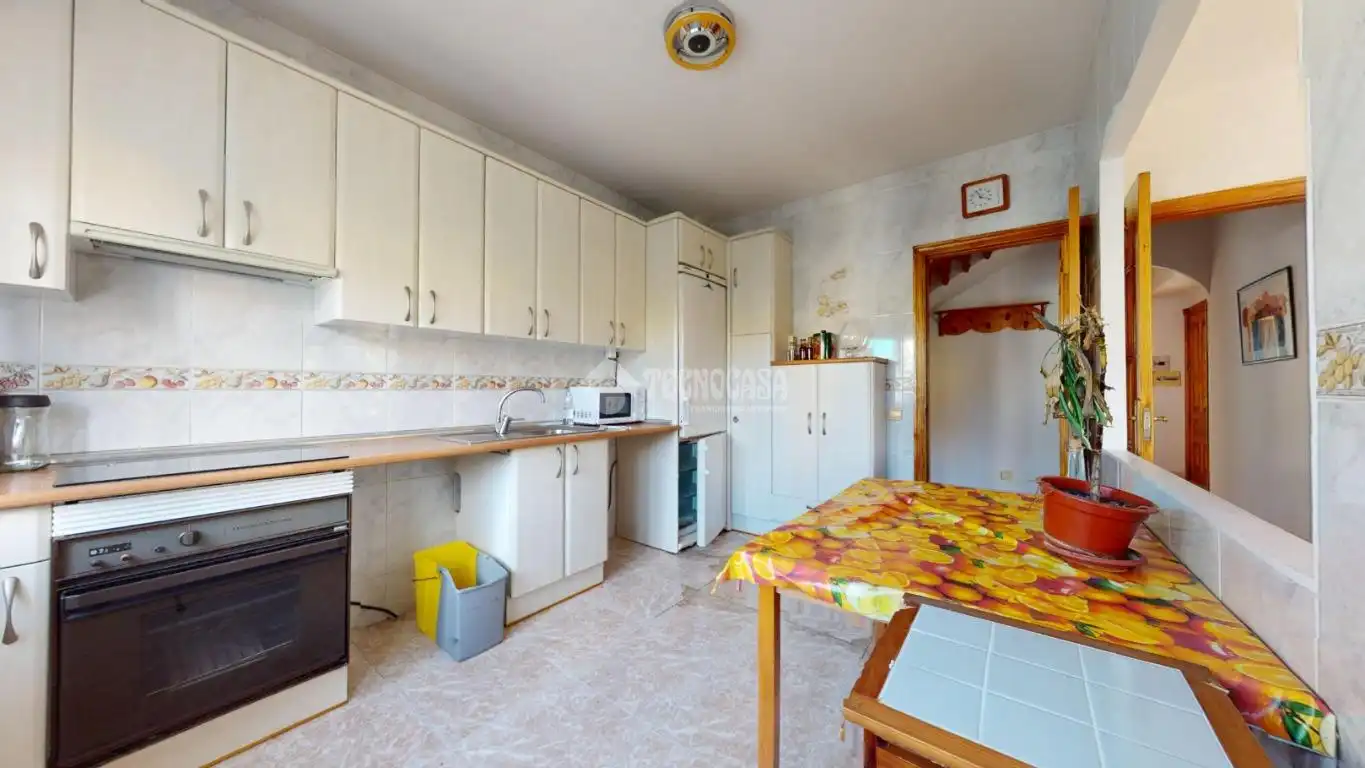 Kitchen of Detached homes for sale in Fuente El Saz de Jarama  with Private garden, Terrace and Balcony