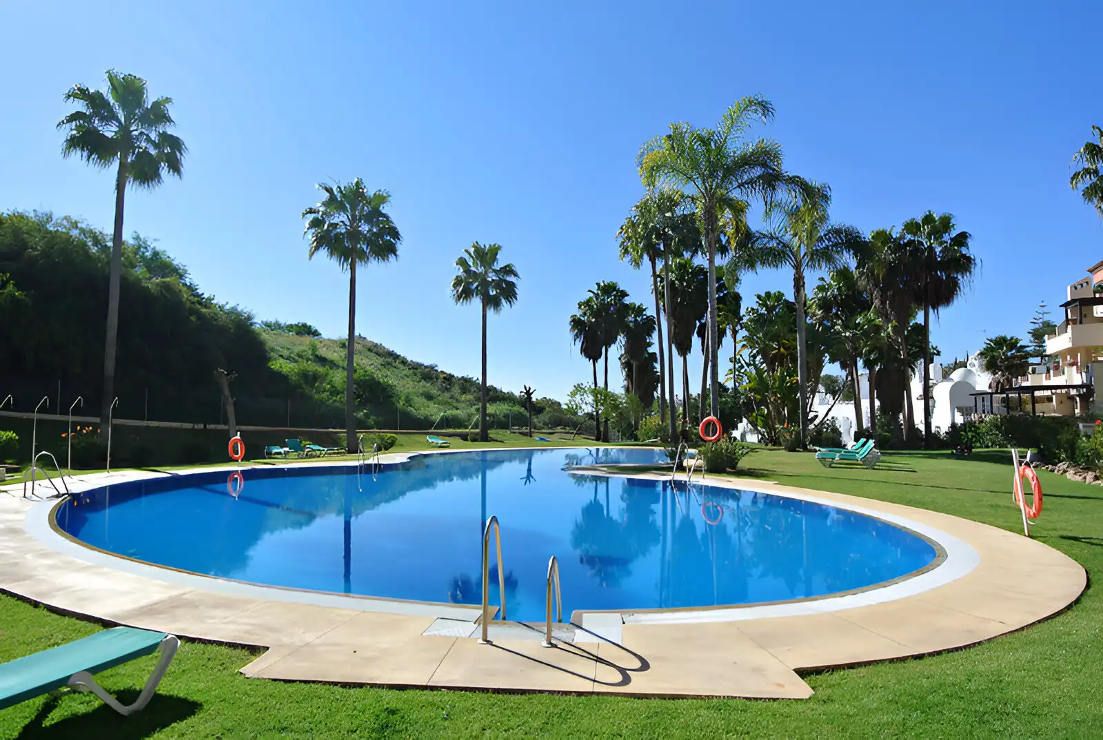 Apartment with pool for sale in Milla de Oro, imagen 15
