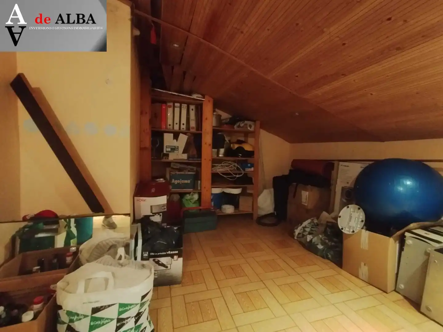 Penthouse with terrace for sale in Carrer Narcís Monturiol, imagen 10
