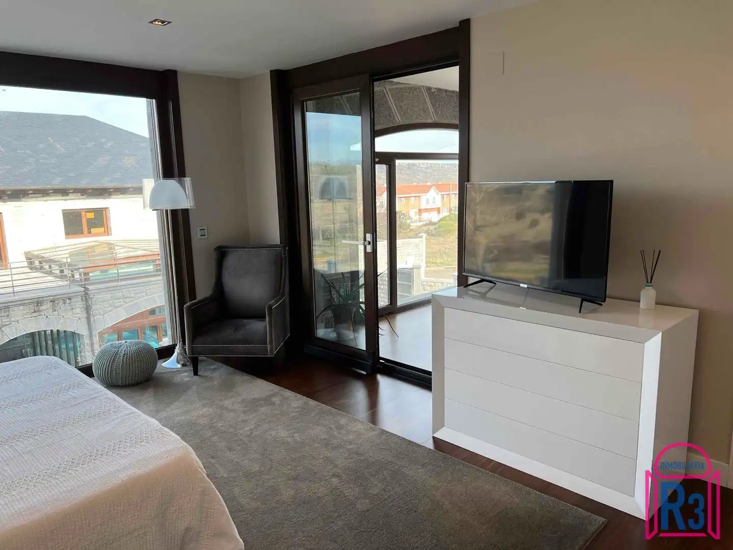 Habitación de Casa o chalet en venta en Cuadros con Calefacción, Terraza y Piscina
