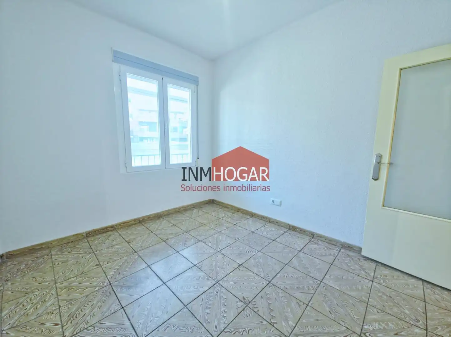 Schlafzimmer von Wohnung zum Verkauf in Ávila mit Möbliert