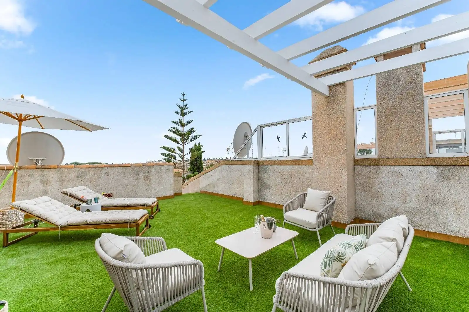 Terraza de Apartamento en venta en Orihuela con Aire acondicionado, Calefacción y Jardín privado