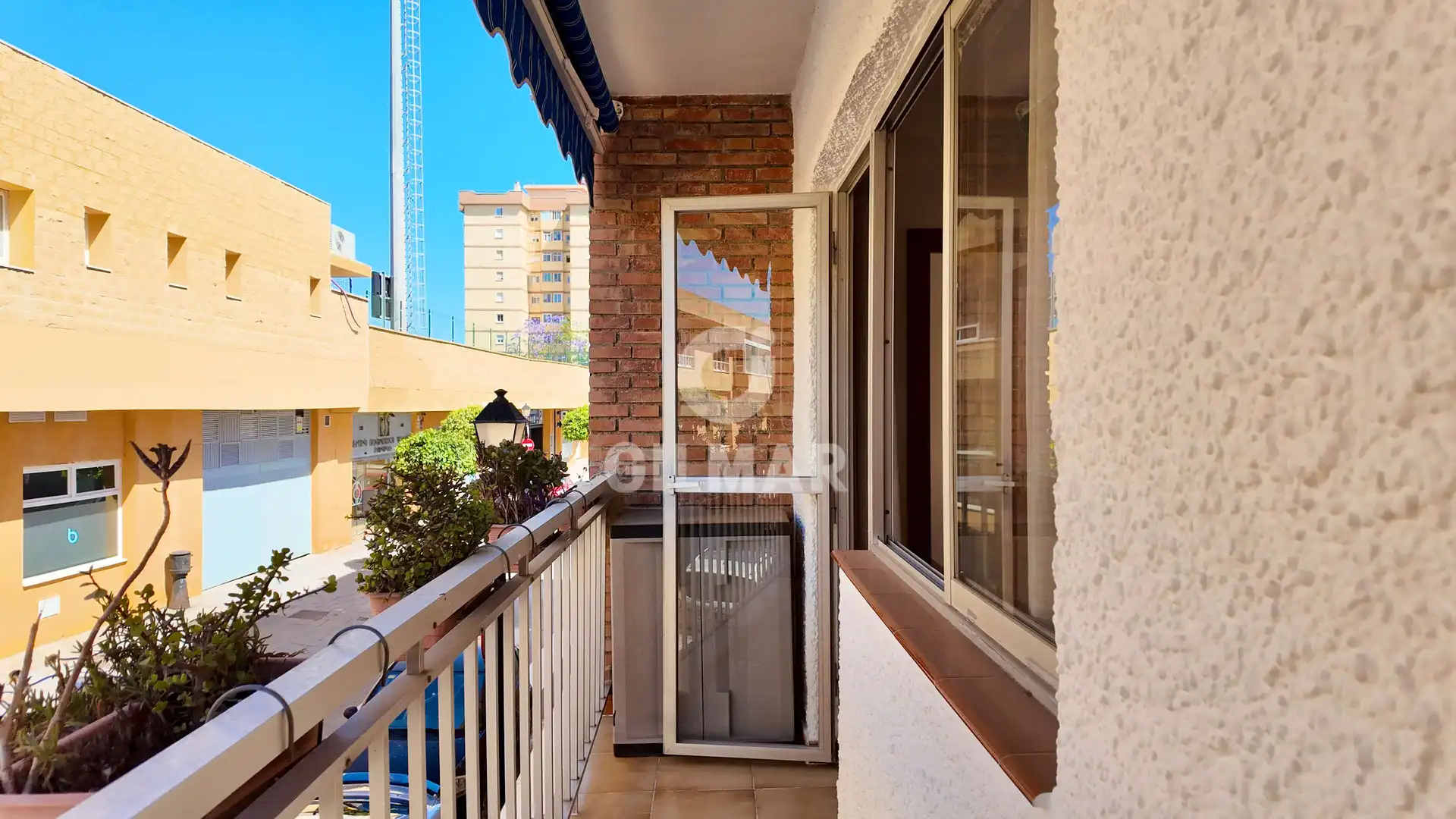 Terraza de Piso en venta en Fuengirola con Calefacción y Balcón