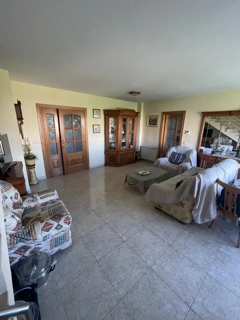 Sala d'estar de Dúplex en venda en Girona amb Calefacció i Terrassa