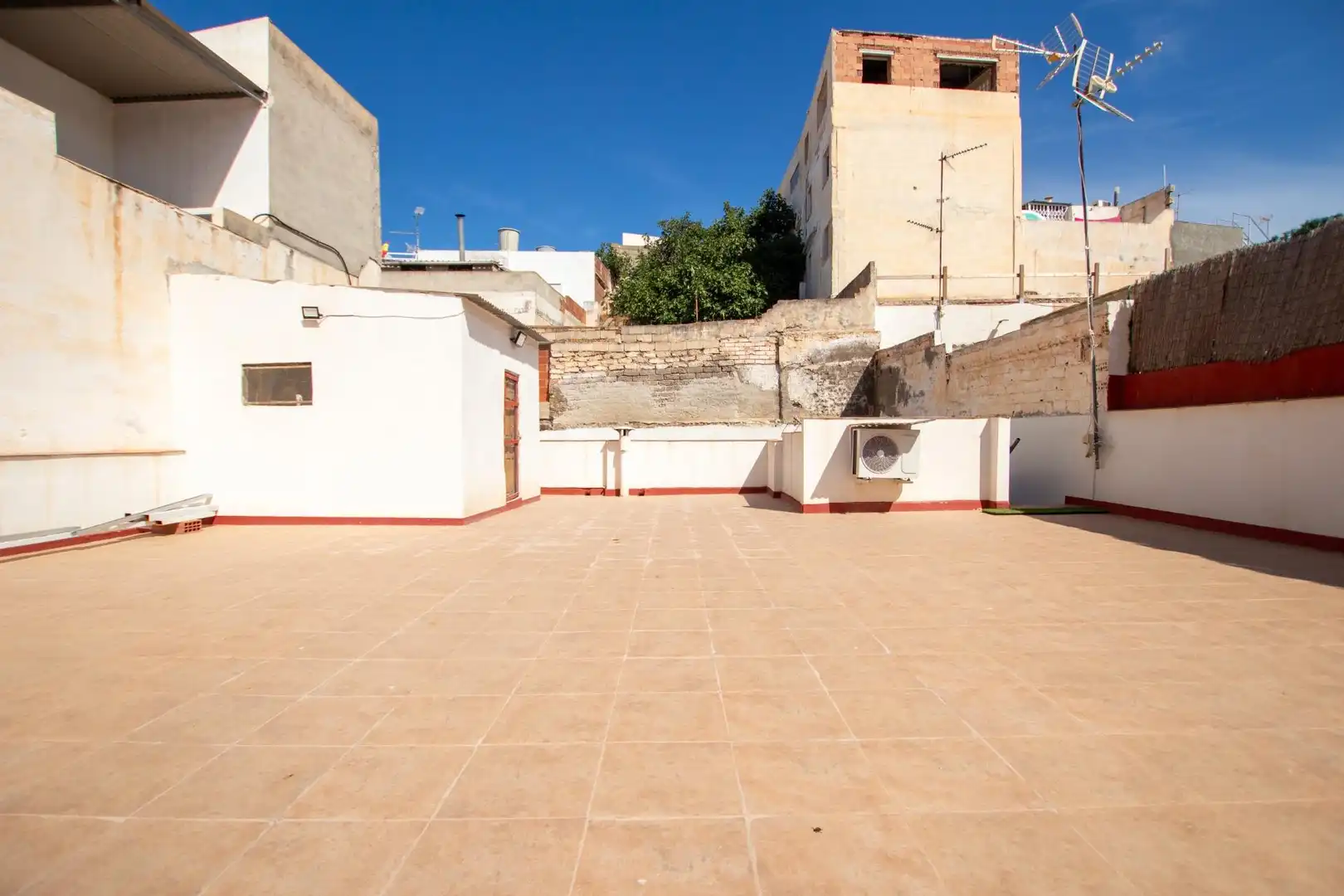 House with garden for sale in Casco Antiguo, imagen 23