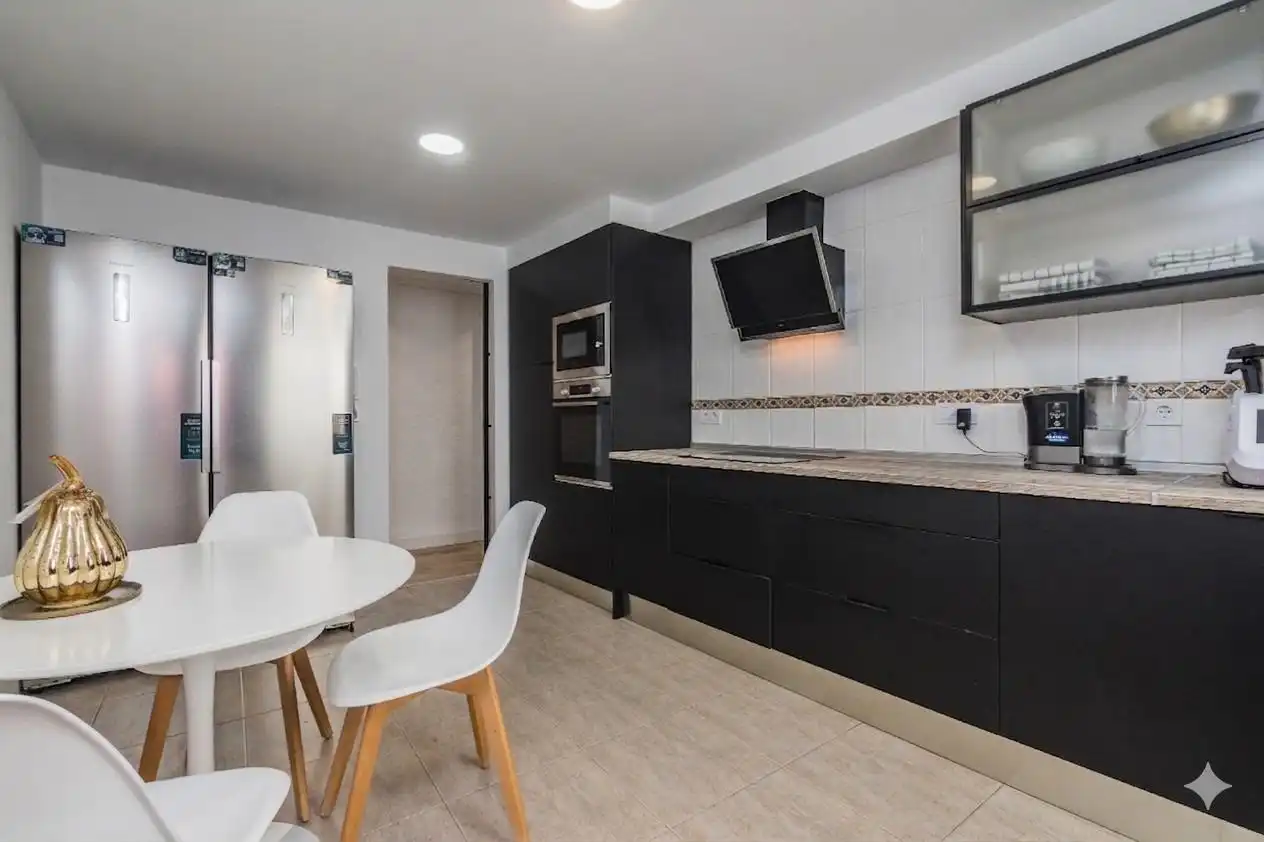 Cocina de Piso en venta en Elche / Elx con Aire acondicionado y Balcón