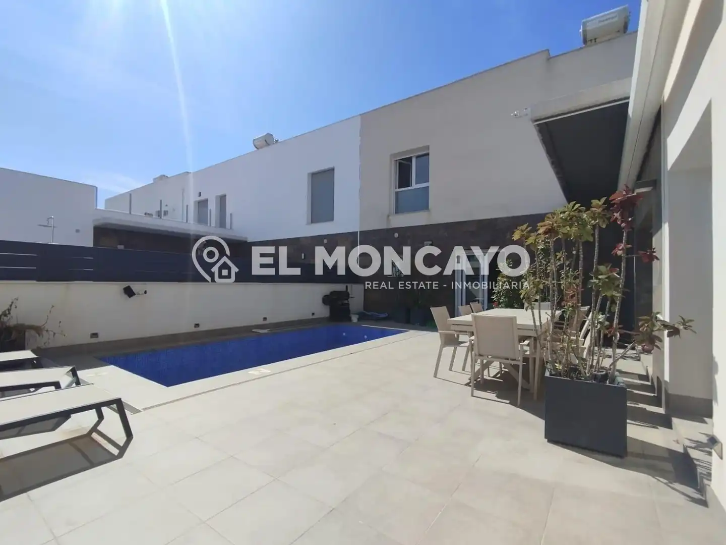 Terrace of Detached homes for rent in Daya Vieja  with Air Conditioner, Parquet flooring and Terrace
