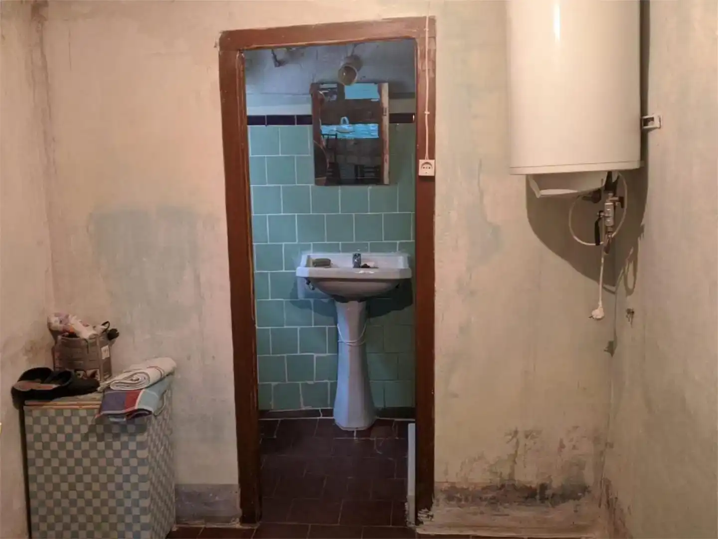 Baño de Casa adosada en venta en Rubielos de Mora con Trastero y Balcón