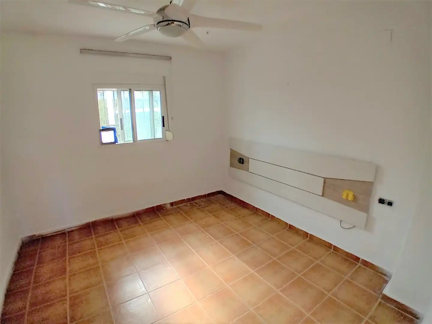 Dormitori de Casa o xalet en venda en Cheste amb Jardí privat i Terrassa