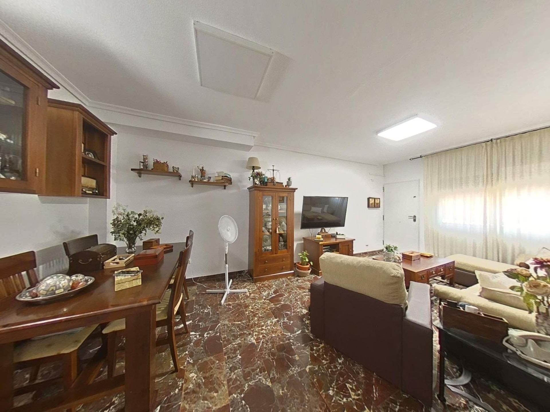 Living room of Single-family semi-detached for sale in Almodóvar del Río  with Air Conditioner, Heating and Terrace