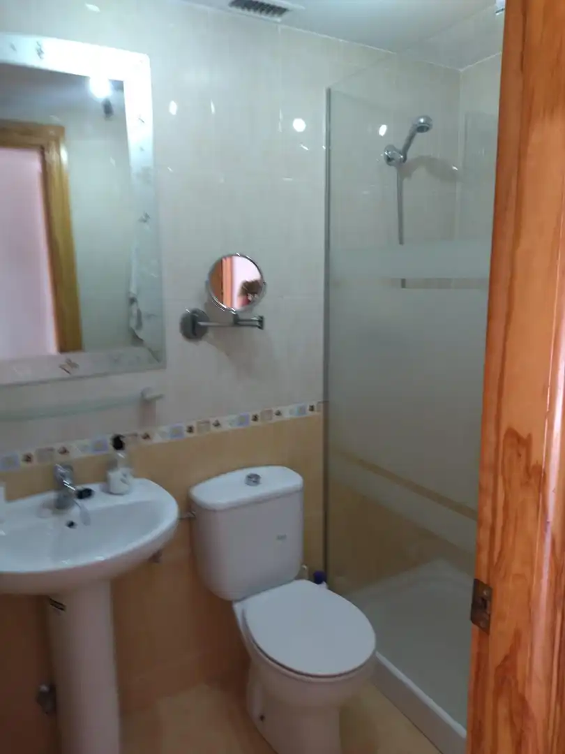 Bathroom of Houses for sale in Castillo de Locubín  with Terrace and Balcony