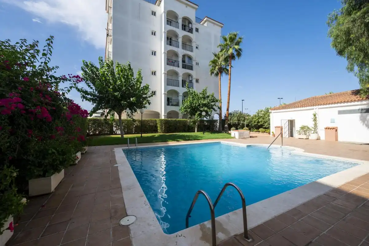 Piscina de Pis en venda en Eivissa amb Aire condicionat, Calefacció i Terrassa