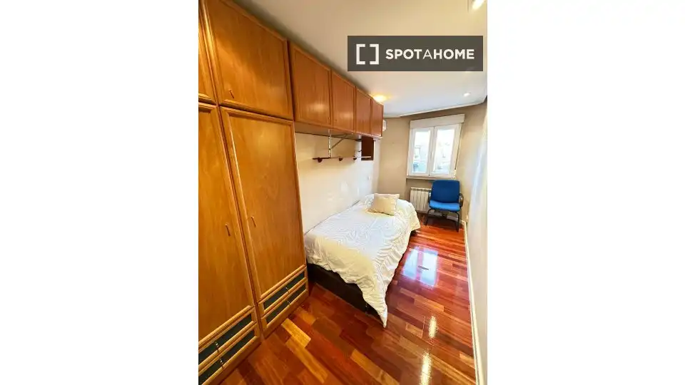 Flat for rent in Comillas