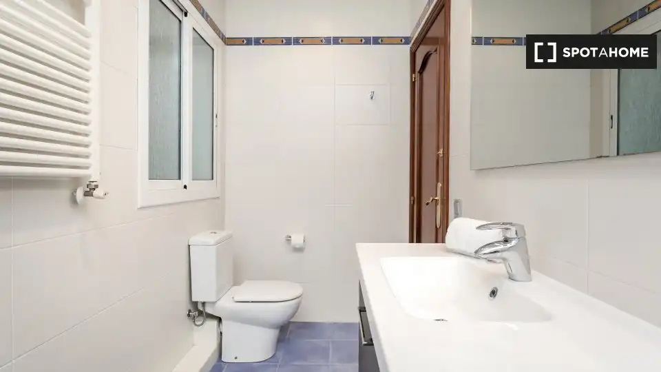 Flat with terrace to rent in Eixample, imagen 12