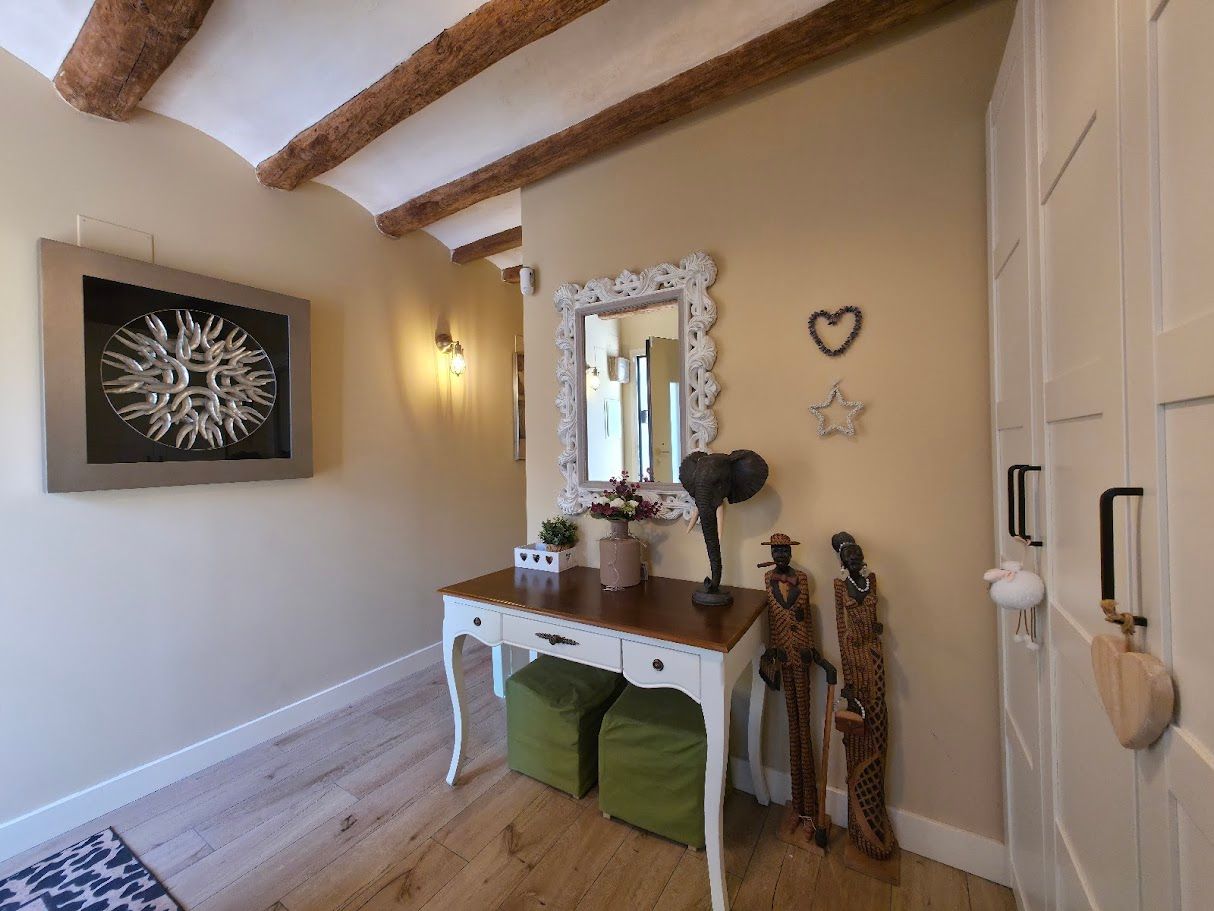 Casa adosada en venta en Poble - Casc Antic  , Centre