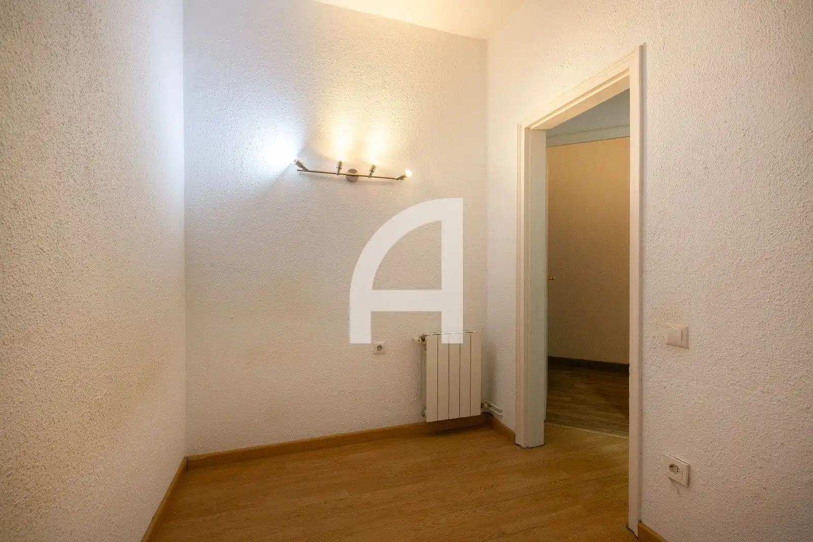 Piso con terraza en venta en Entença, imagen 12