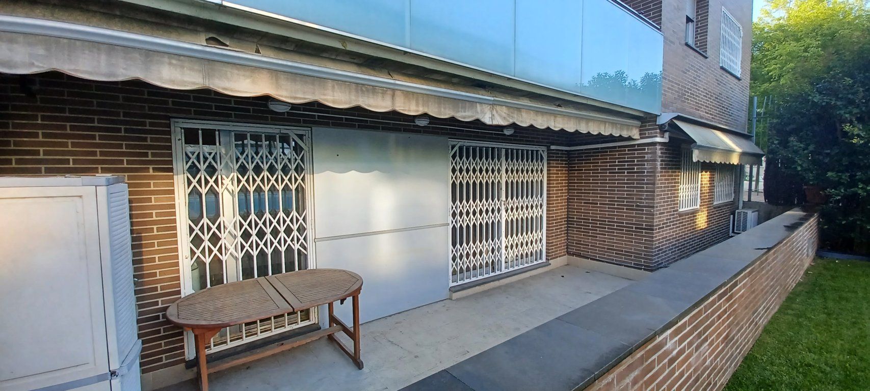 Vista exterior de Piso en venta en Sabadell con Trastero y Piscina