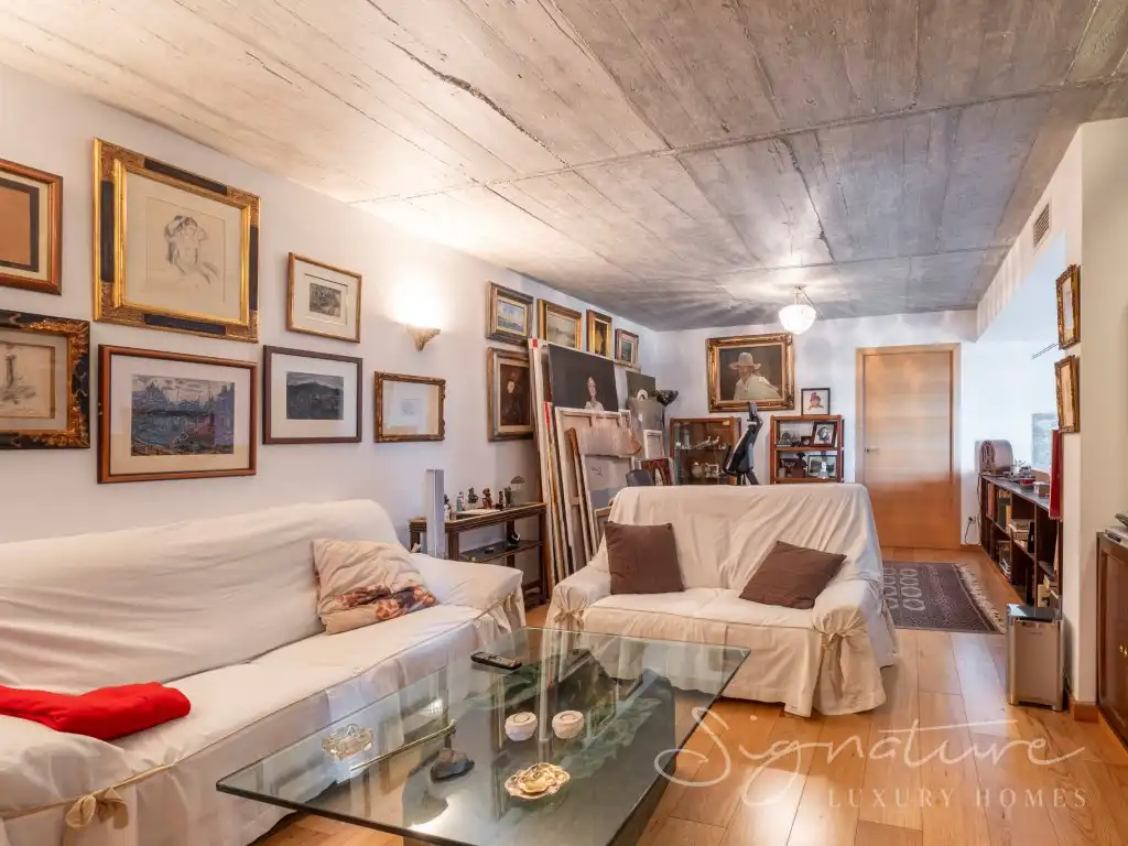 Sala d'estar de Casa o xalet en venda en Sant Cugat del Vallès amb Aire condicionat, Calefacció i Terrassa