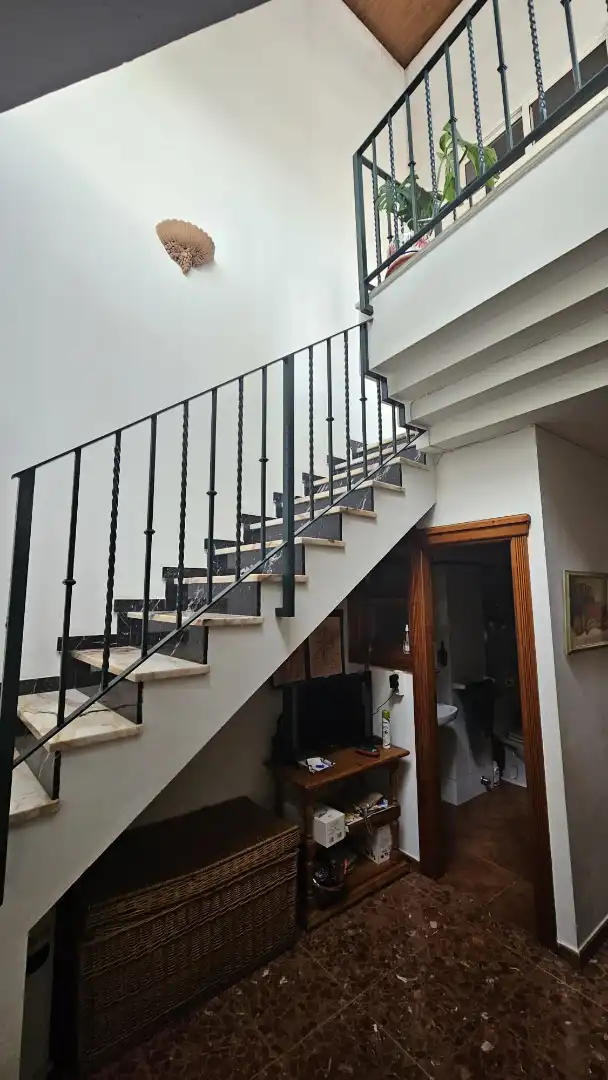 Casa adosada en venda en Alcalá de Guadaira amb Terrassa i Balcó