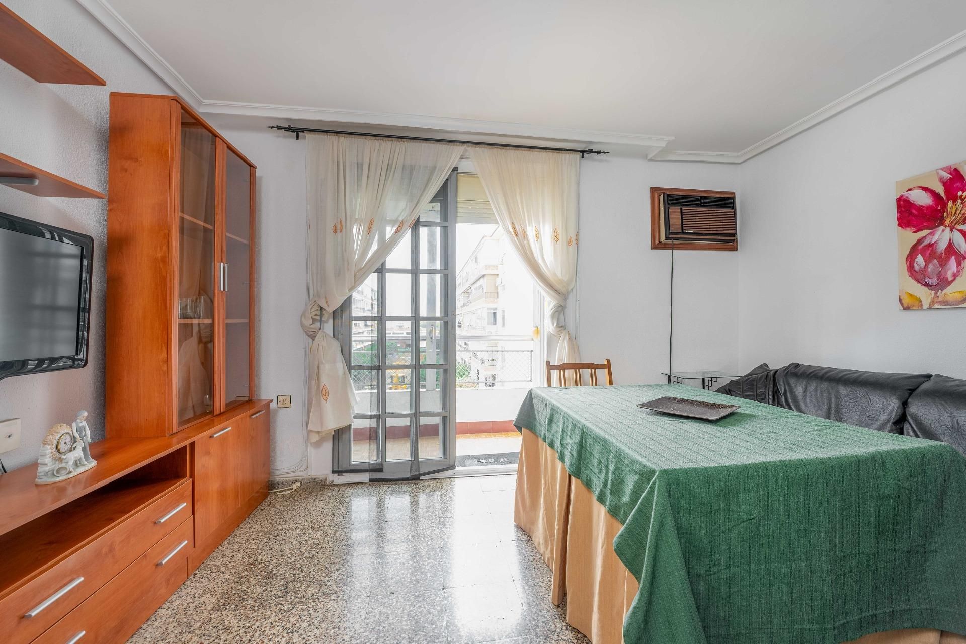 Bedroom of Flat for sale in  Sevilla Capital  with Terrace and Balcony